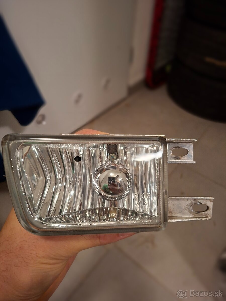 Predám hmlovky VW Golf mk3. - 2