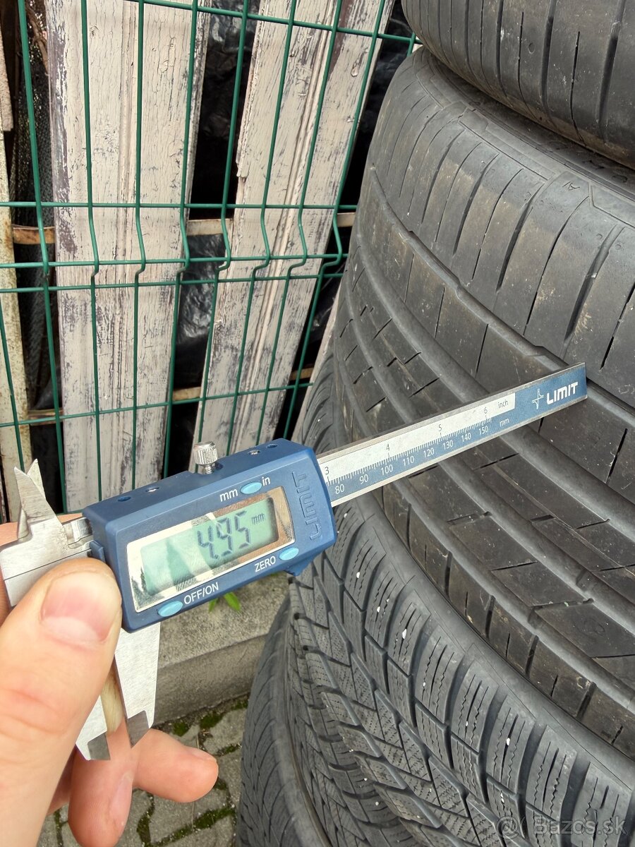 285/45 R21 Hankook S1 Evo3 SUV - 2