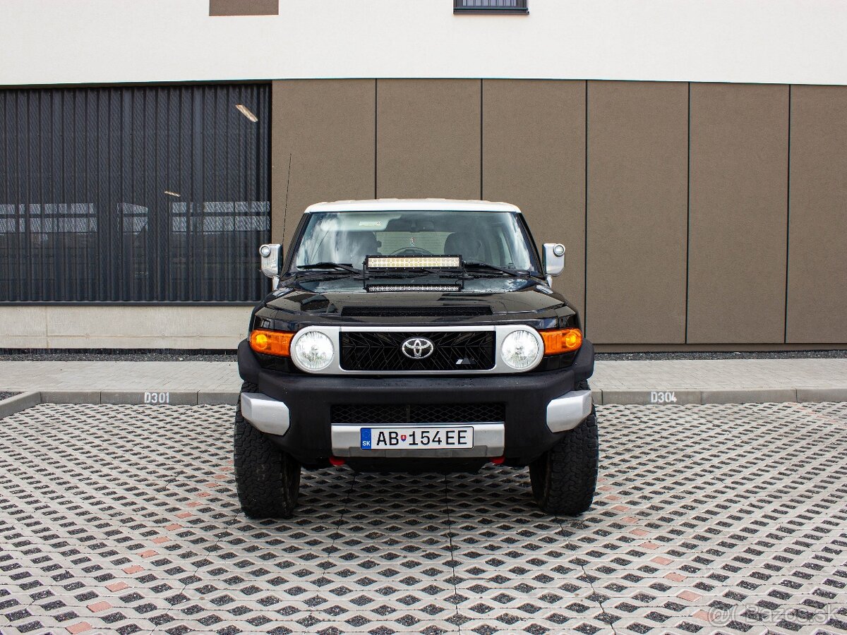 Toyota FJ Cruiser 4.0 - 2