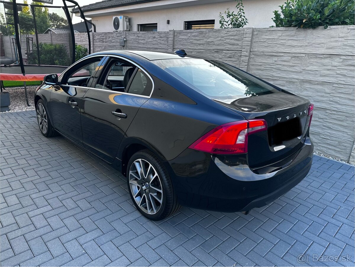 Volvo S60 D4 120kw diesel - 2