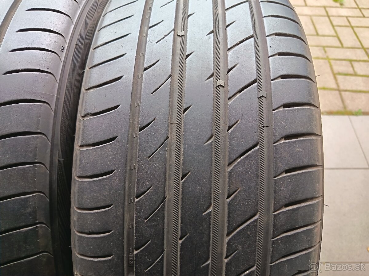 letne pneu gripmax 235/45 R19 - 2