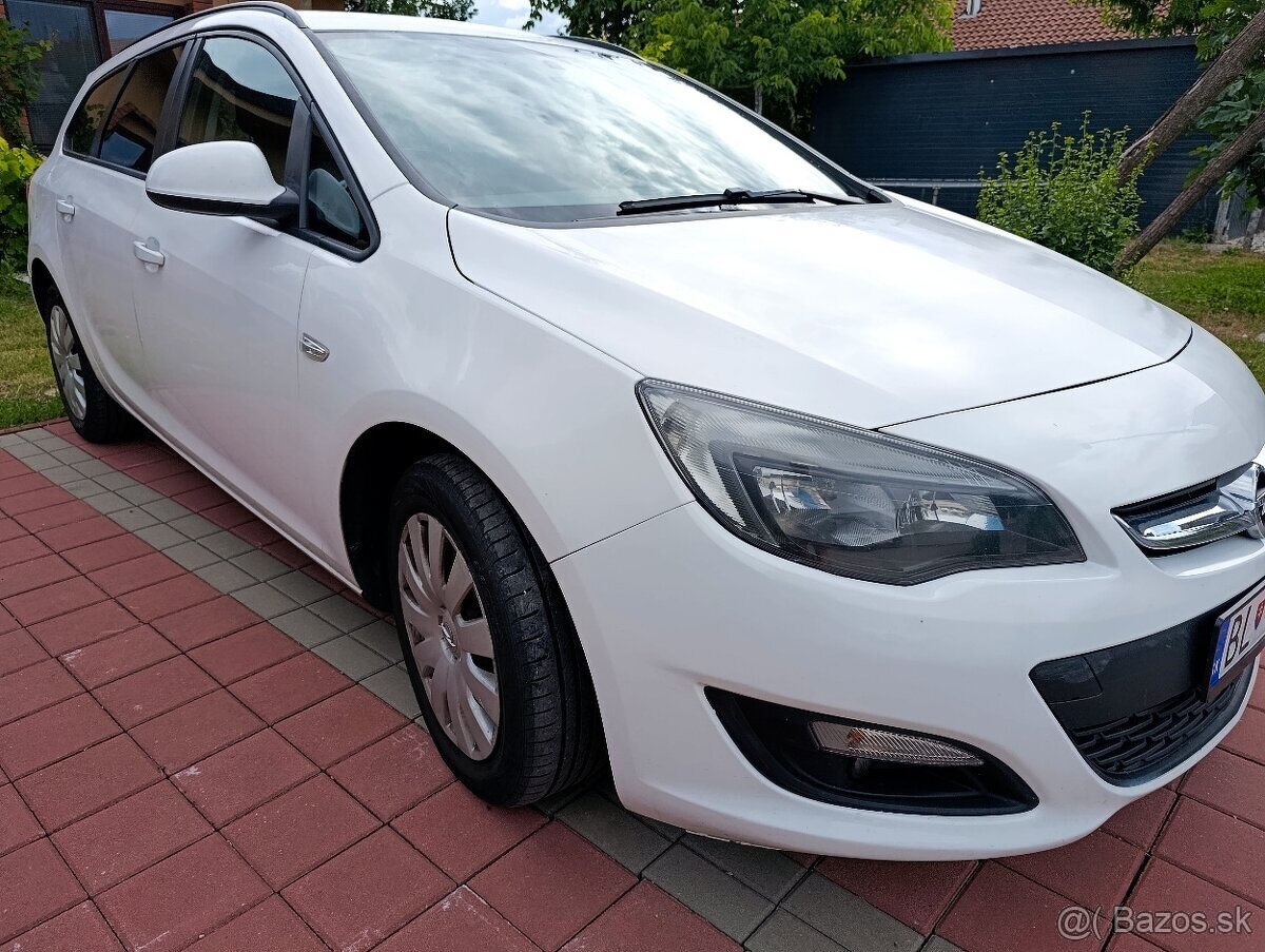predam Opel Astra J 1,7 cdti - 2