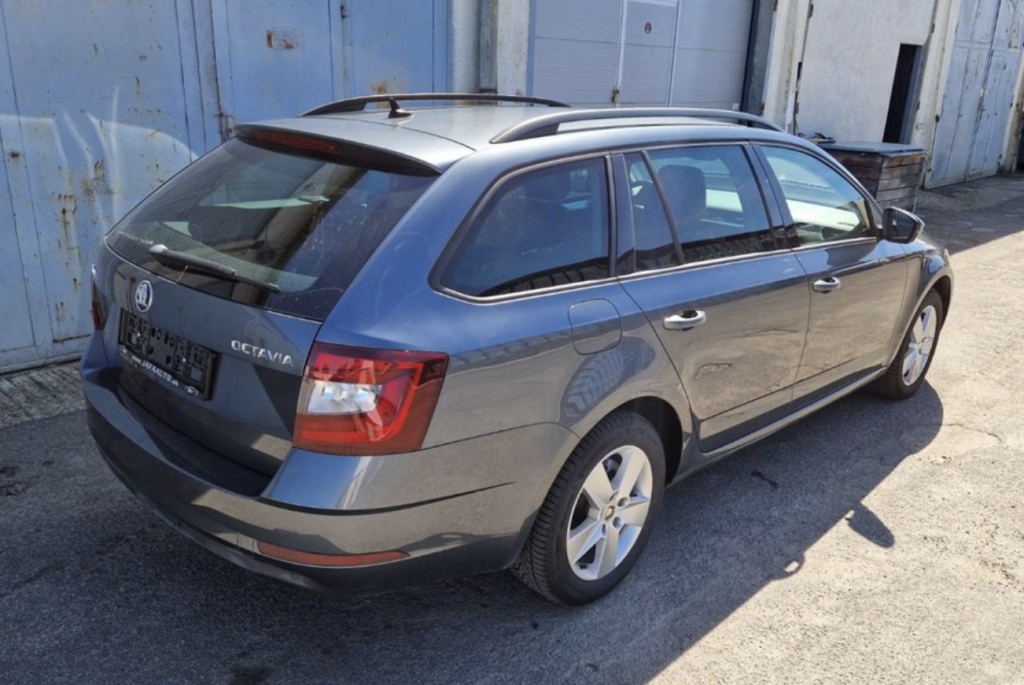 Škoda Octavia Combi 2020 - 2