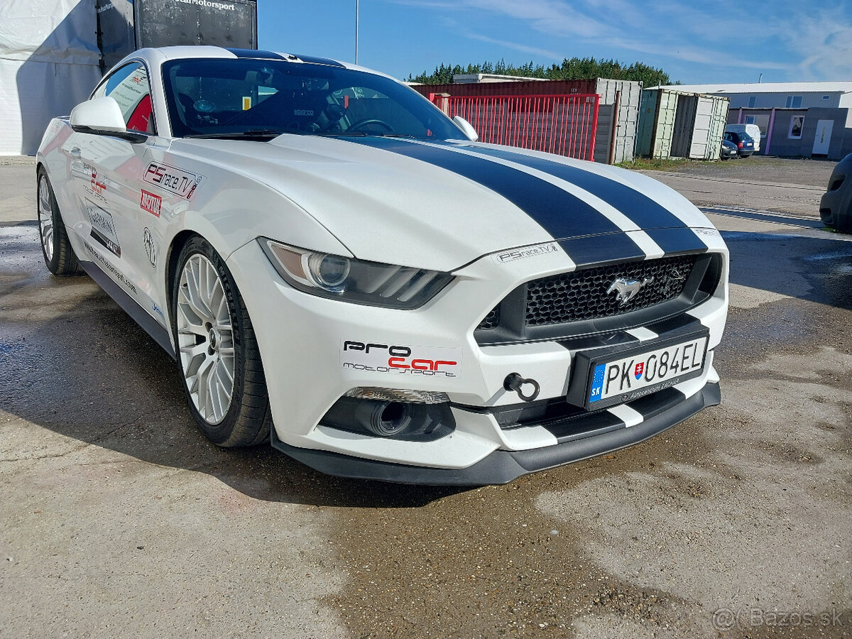 Mustang 5.0 GT - 2