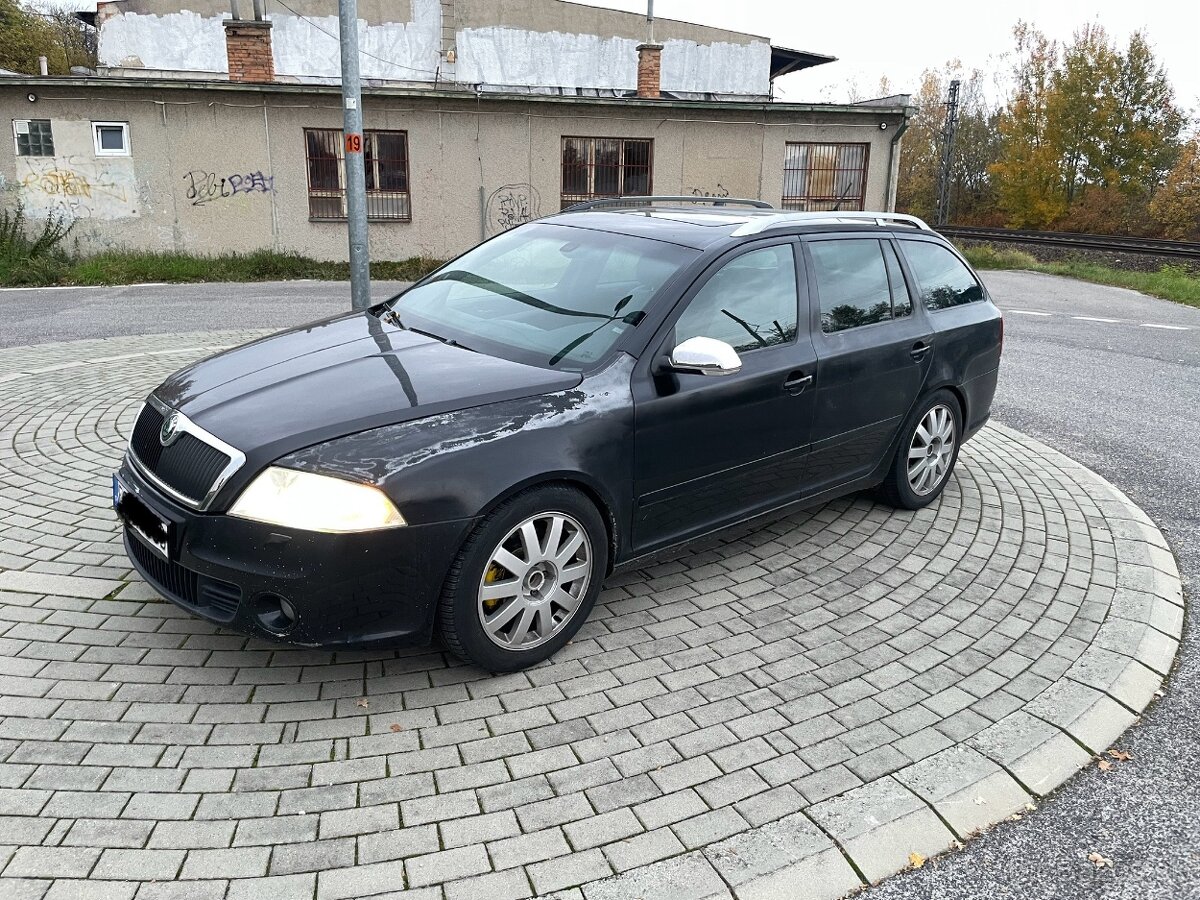 Octavia 2 RS 2007 2.0tdi Pd - 2