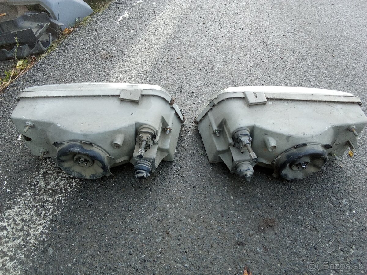 Predné svetlá dodávka Ľ-P - 2