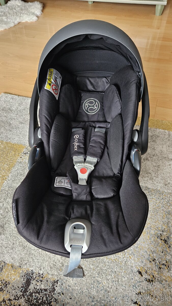 Vajíčko/Autosedačka Cybex Cloud Z i-size so základňou - 2