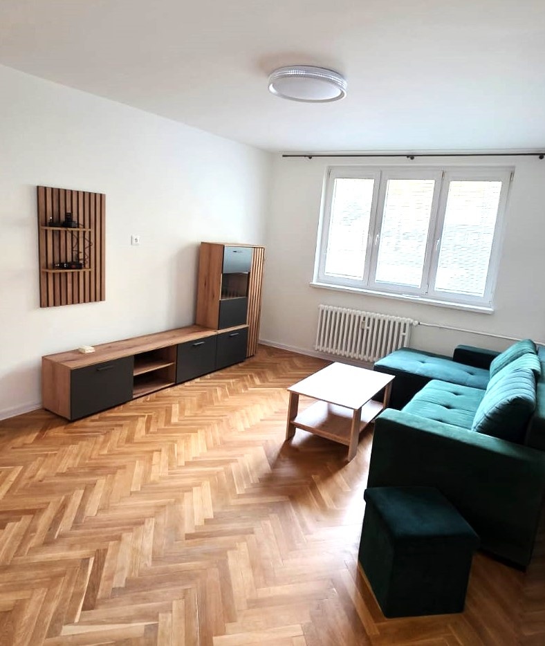 PRENÁJOM - 2.izbový byt Bratislava DNV - 2