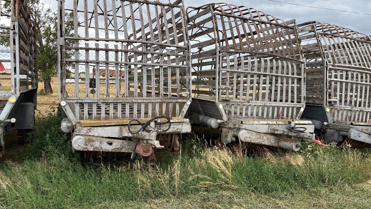 Zberací voz NTVS - 2