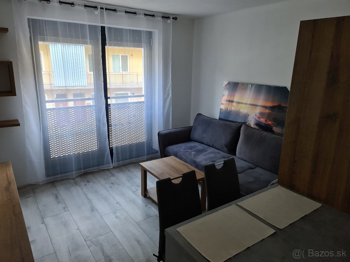 Prenájom 2 izbový byt Žilina- centrum, 2i byt Žilina - 2