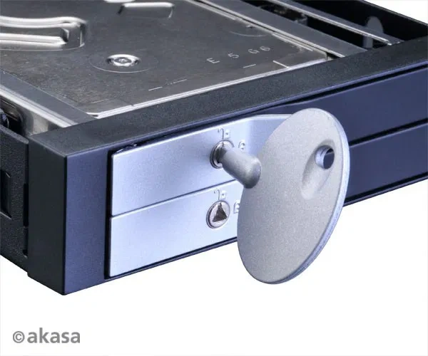 AKASA Lokstor M21 - 2