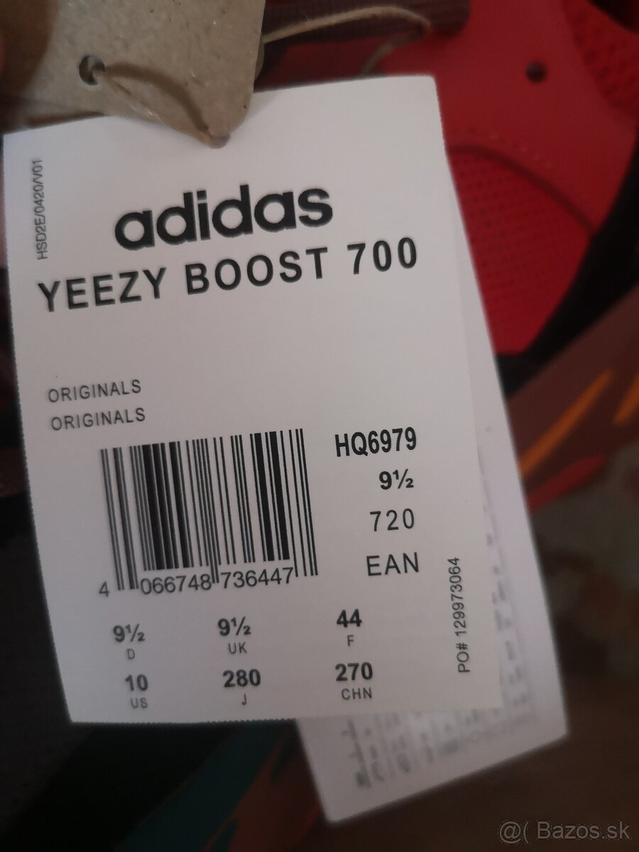 Yeezy Boost 700 "Hi-Res Red" - 2