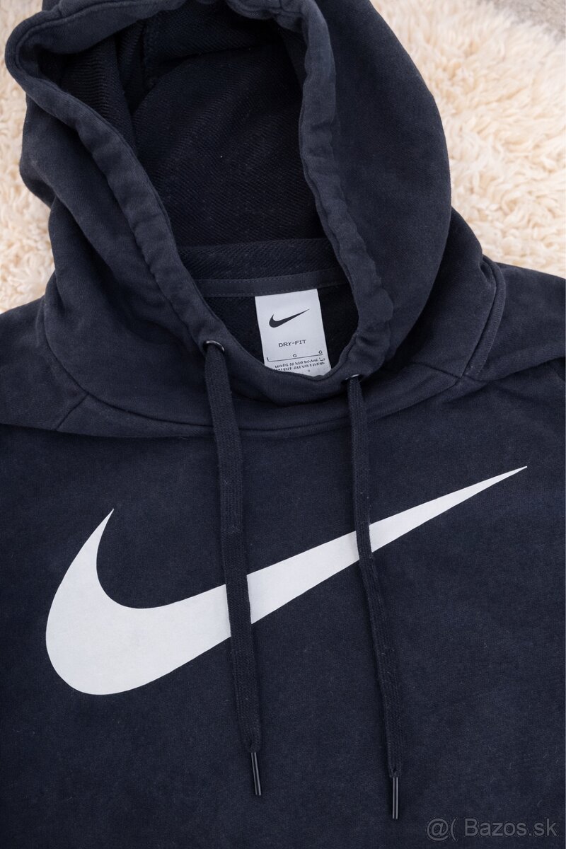 Nike čierna mikina - 2