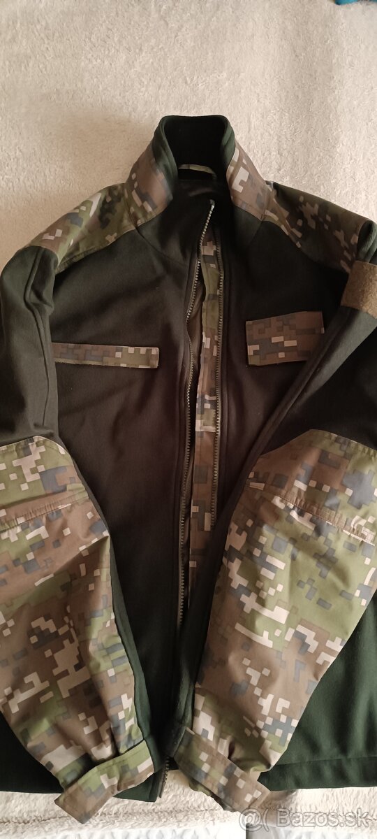 Vojenska fliska pod goratexovu bundu - 2
