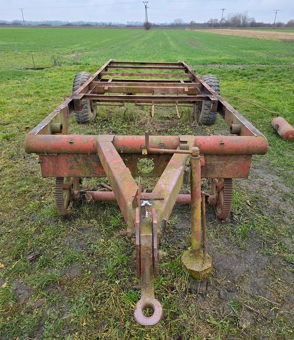 Podvozok zberací voz - 2