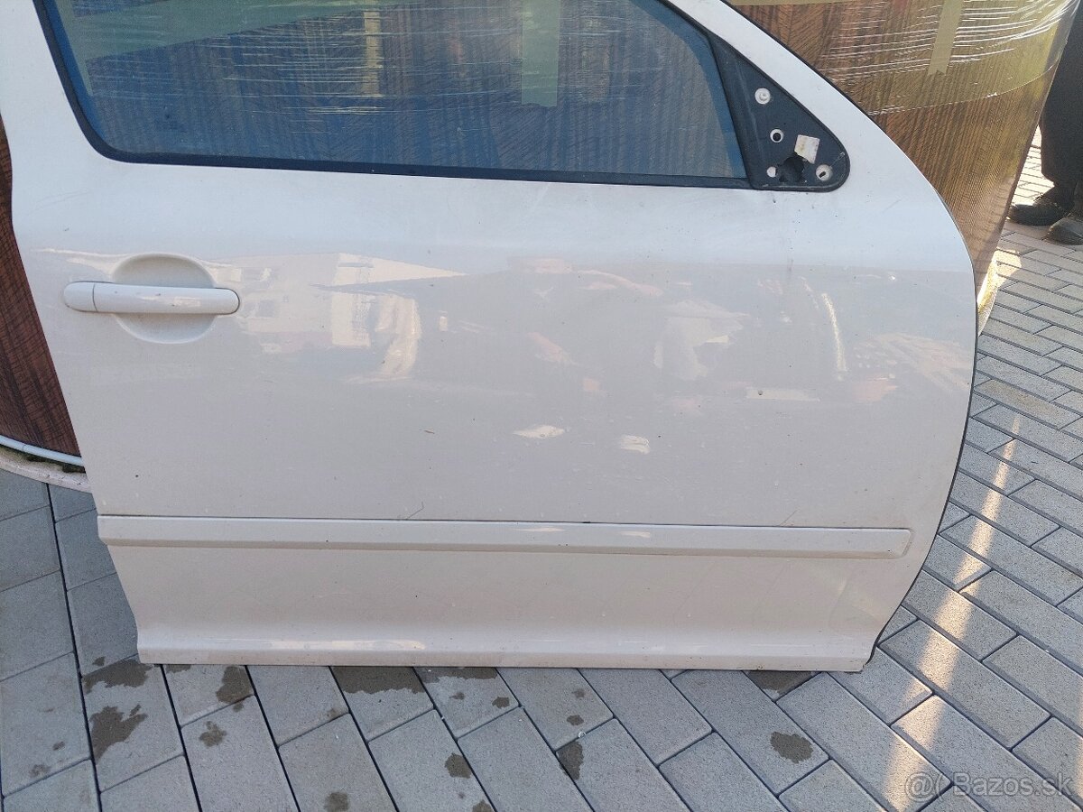 ŠKODA OCTAVIA 2 PREDNE DVERE - 2