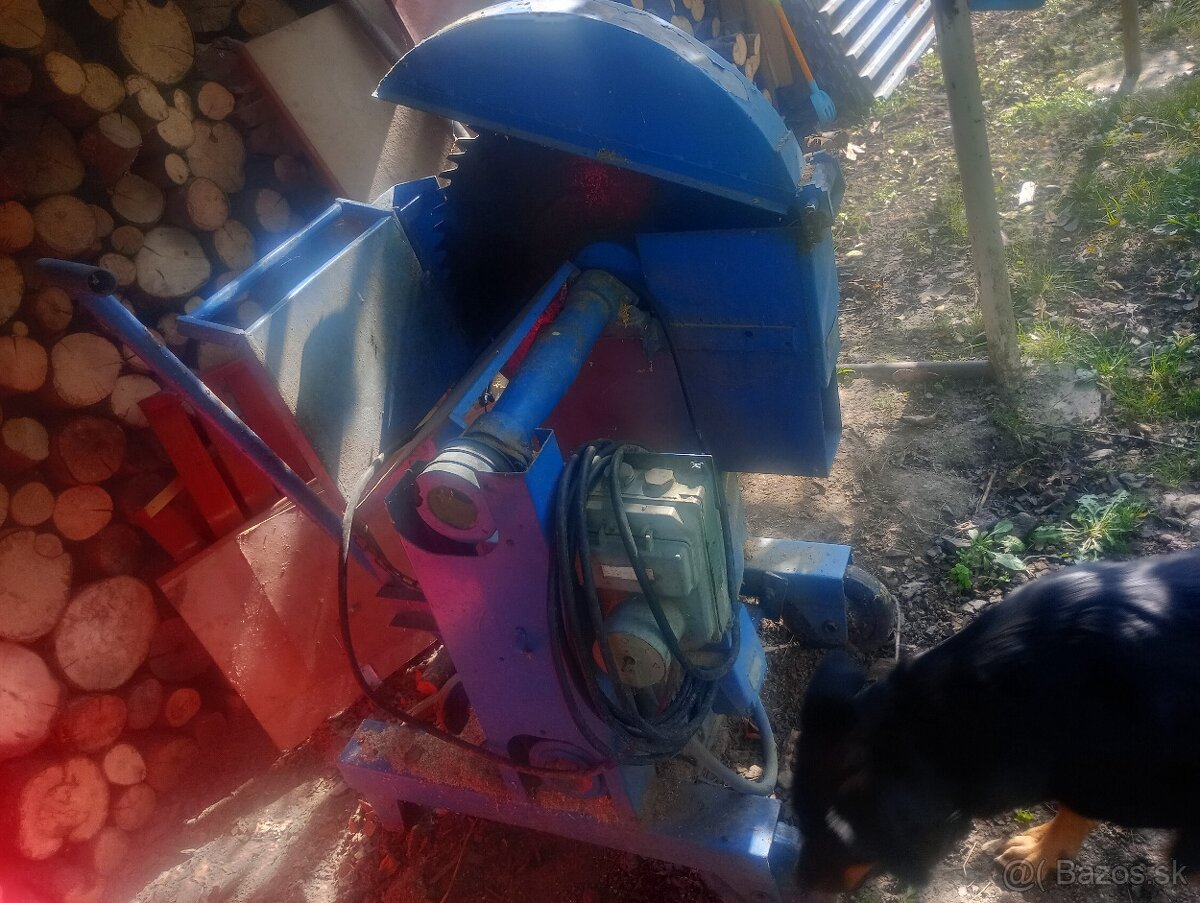 Predám kolískovu pílu (cirkulárku) - 2