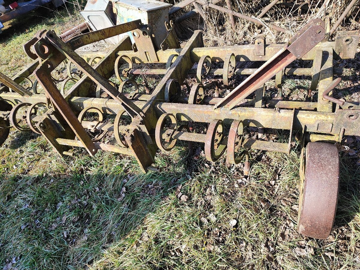 Kultivátor,kombinátor, - 2