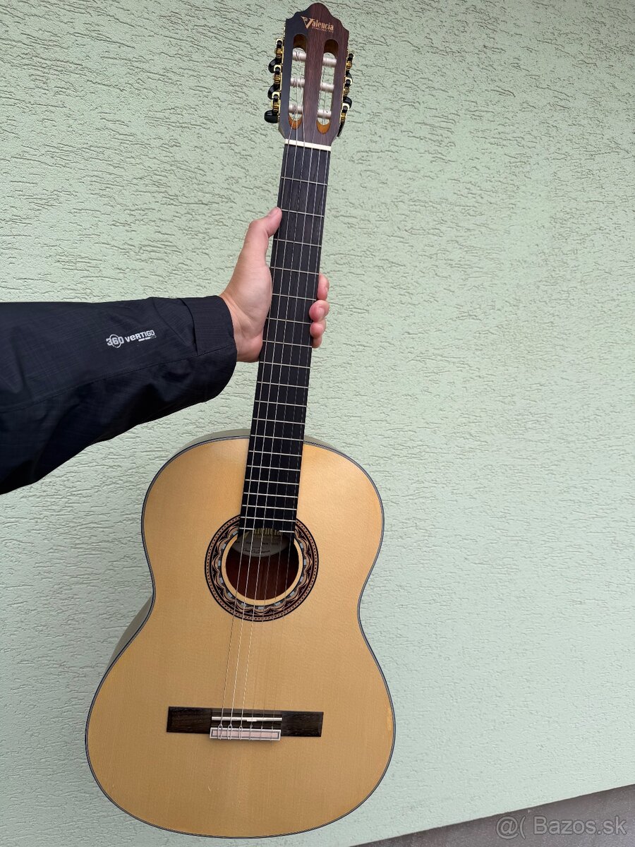 Gitara Valencia VC304 - 2