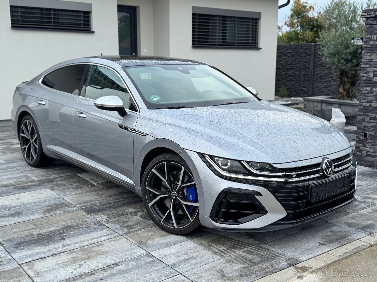 Arteon R Limuzína 235 KW 2021 2.0TSI Pano/Ťažné/360/H&K/HUD/ - 2