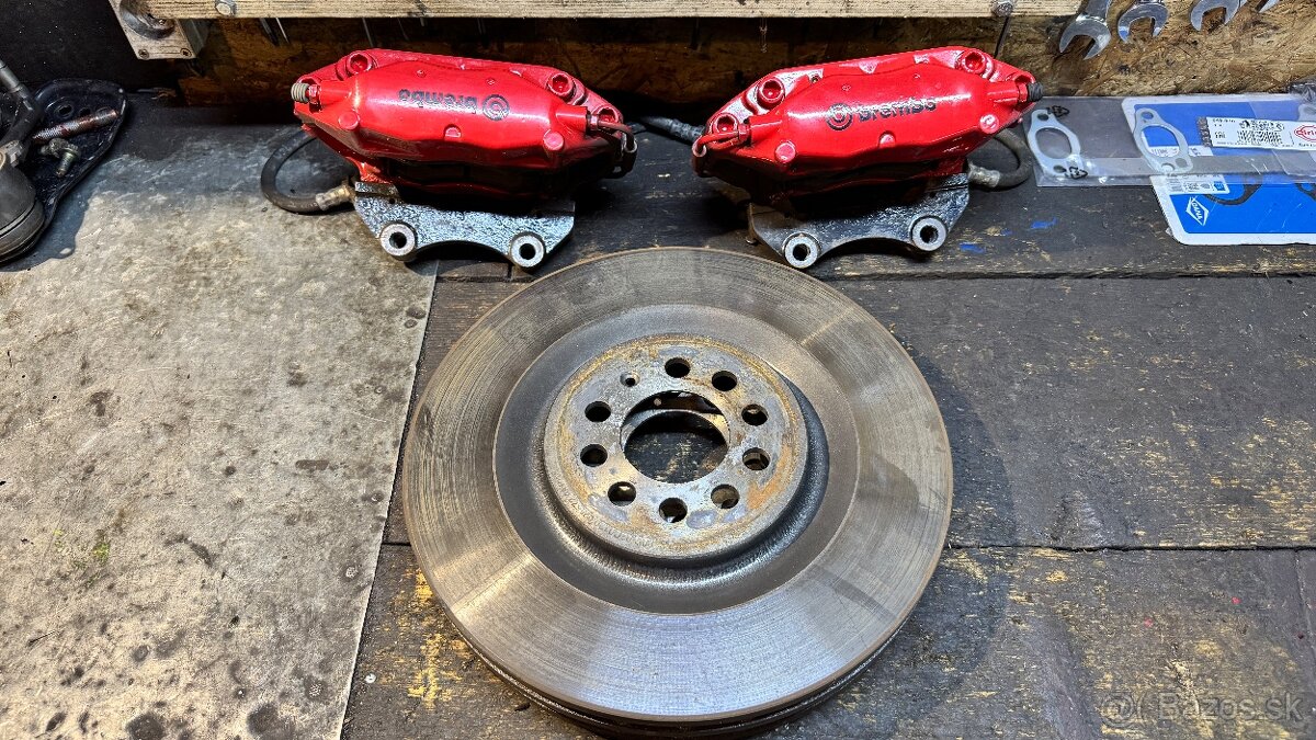 Brzdy Brembo 4piesty Seat Leon Cupra R - 2