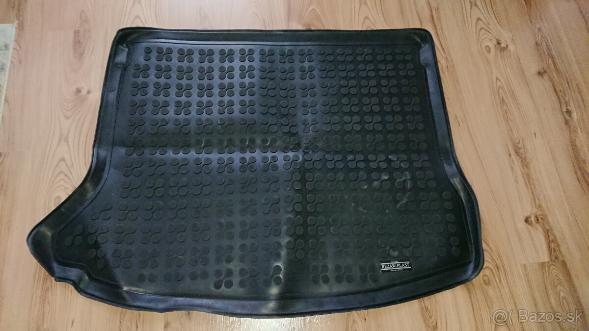 Gumová vaňa do kufra Mazda 3 Hatchback 2019+ - 2