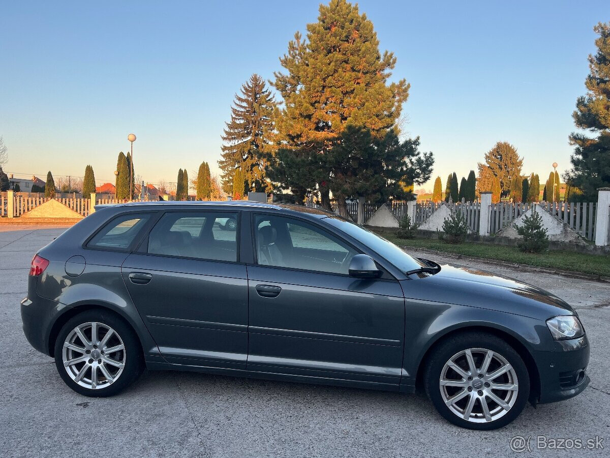 Audi A3 sportback 2.0 TDI DSG r.v 2010 bixenon navi s line - 2
