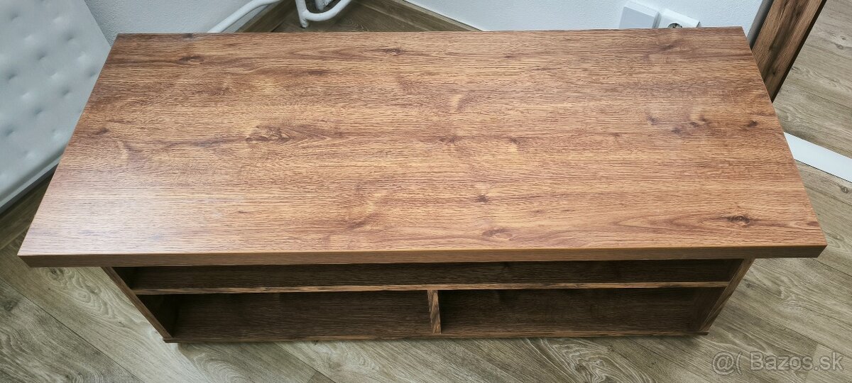 Predám konferenčný / TV stolík – dub - 2
