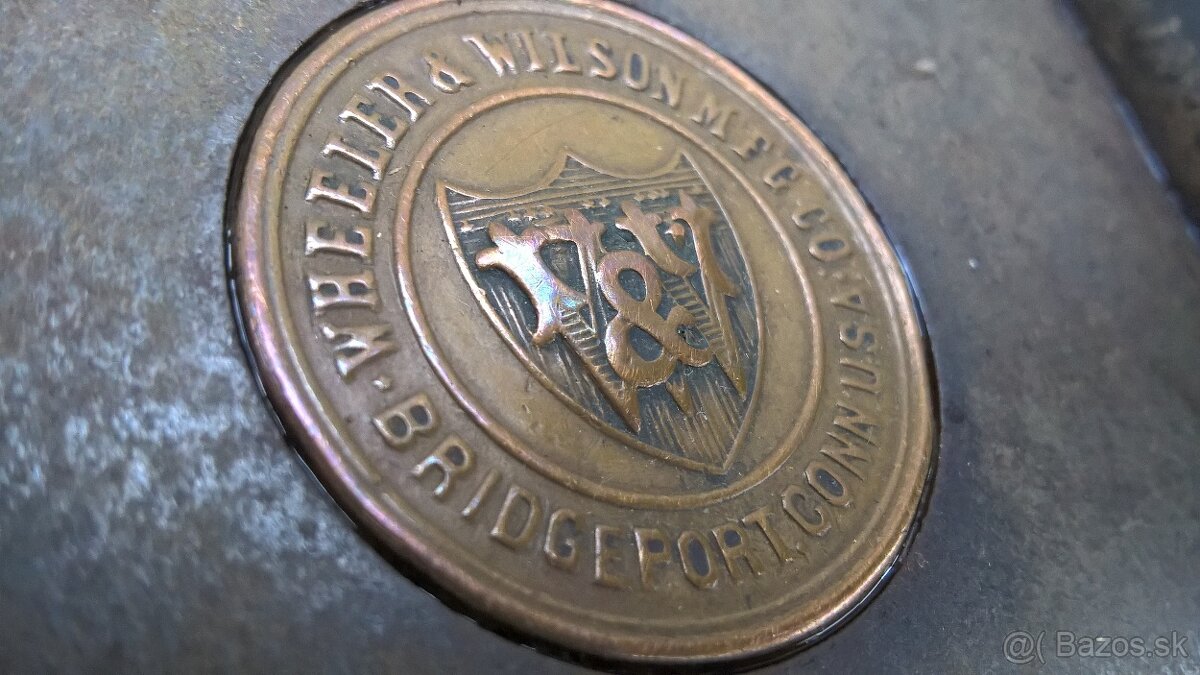 Starožitný šijací stroj - 2