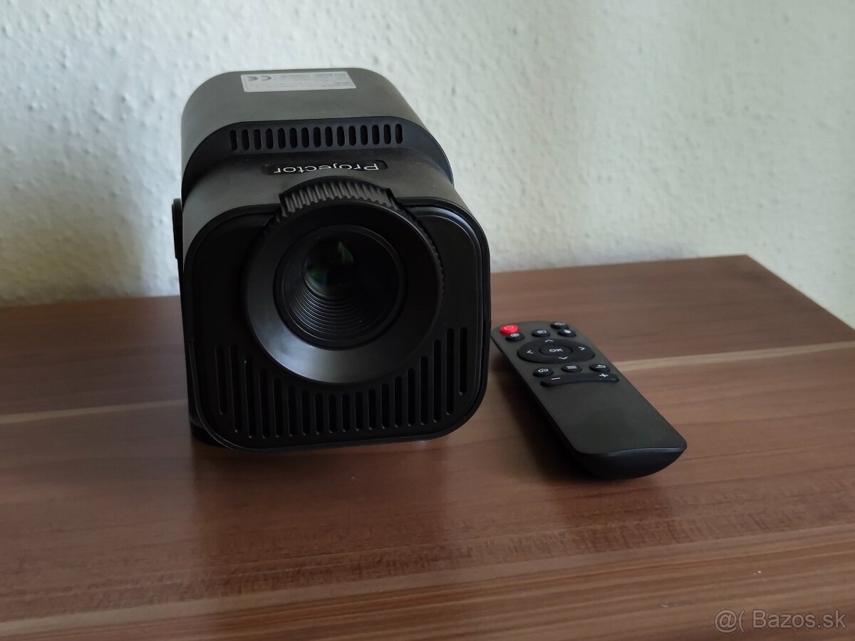 Smart LED projektor - 2