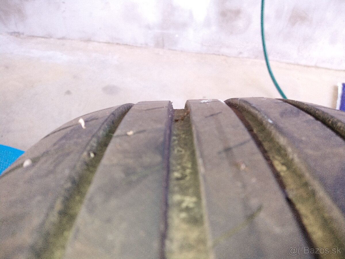 Predám letné pneu R16 - 2