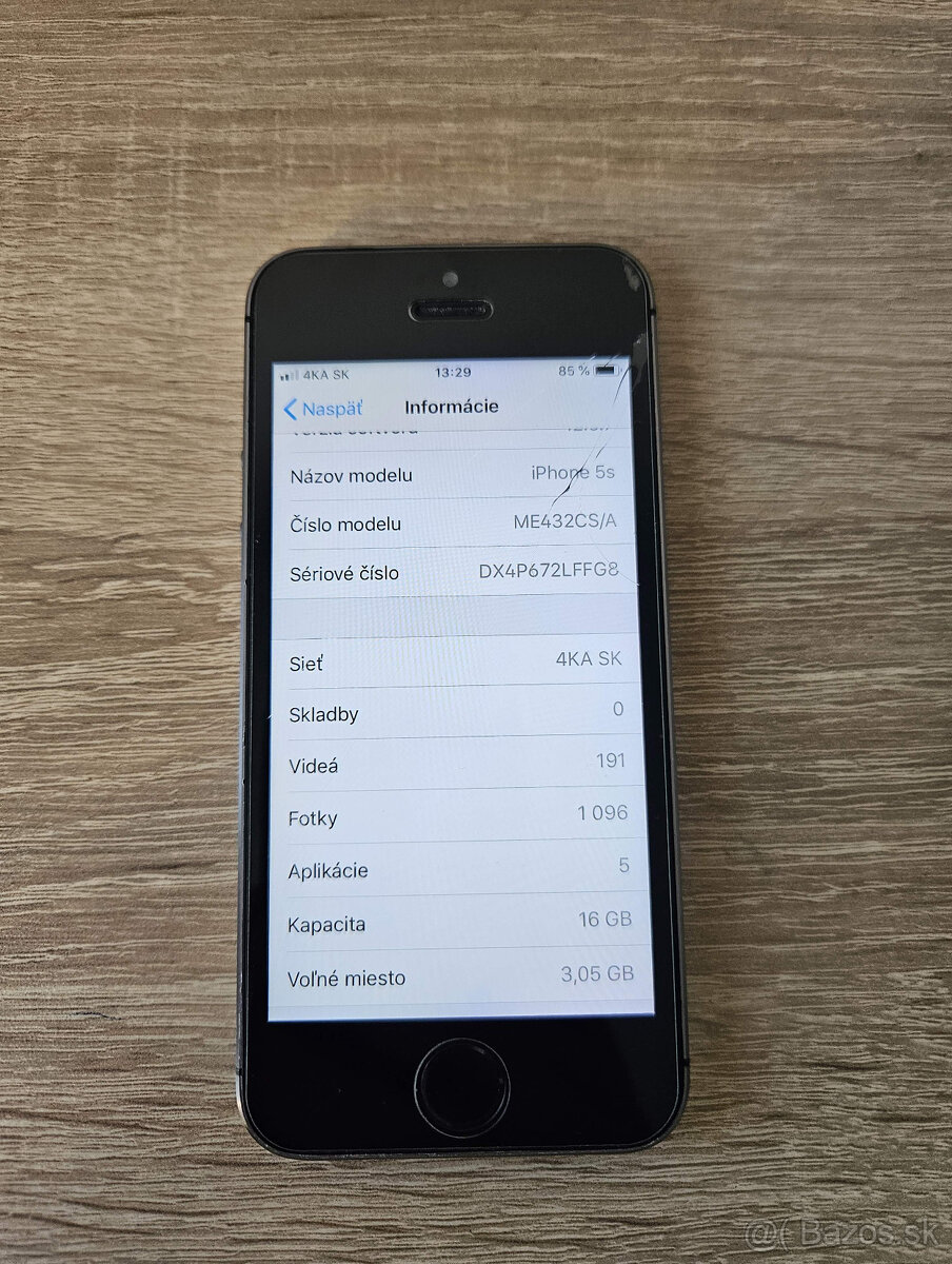 Apple iphone 5S 16gb Space Gray - 2