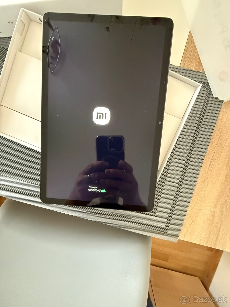 Predám úplne nový tablet xiaomi redmi pad se - 2