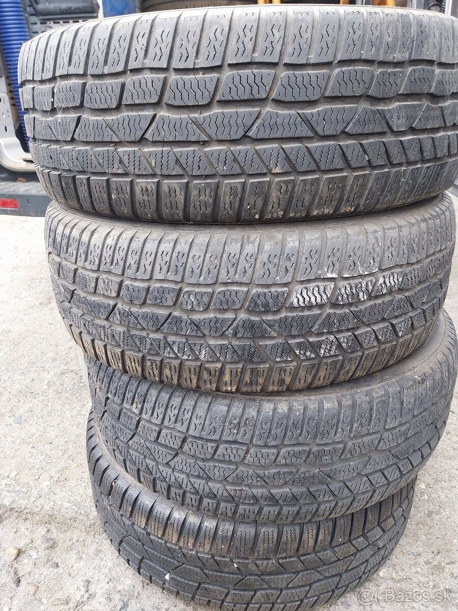 205/55R16 - 2