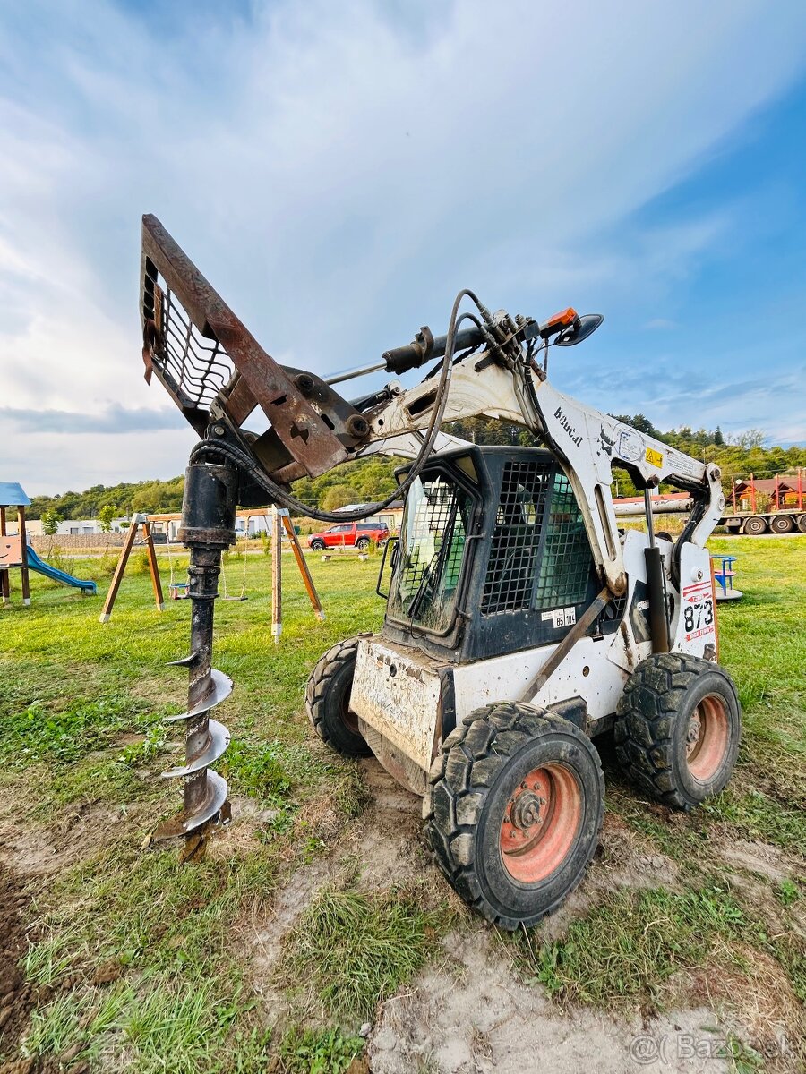 VŔTANIE DIER HYDRAULICKÝM VRTÁKOM - PLOTY, PILOTY, VRUTY - 2