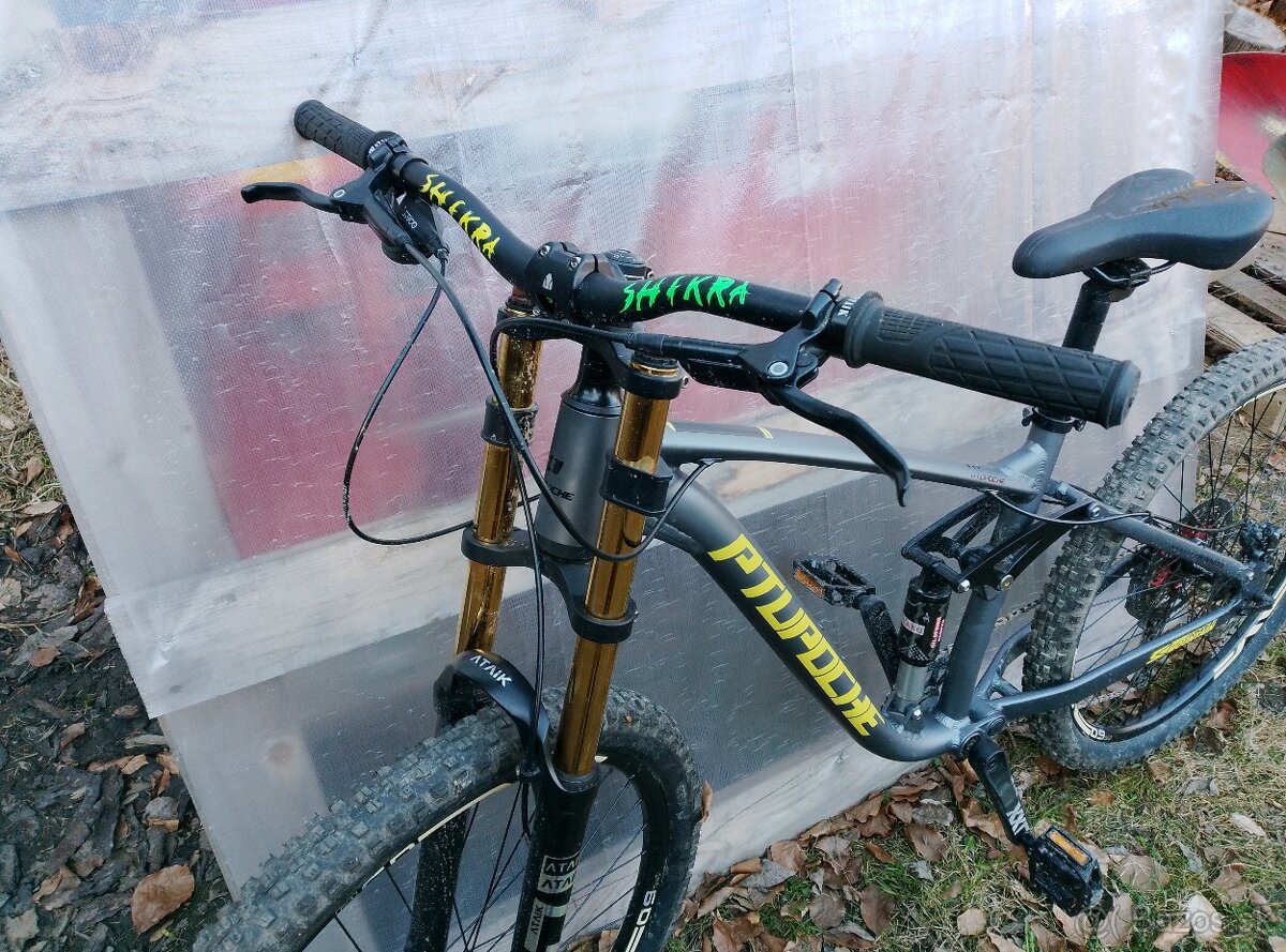 Horský bicikel celoodpruzeny. - 2