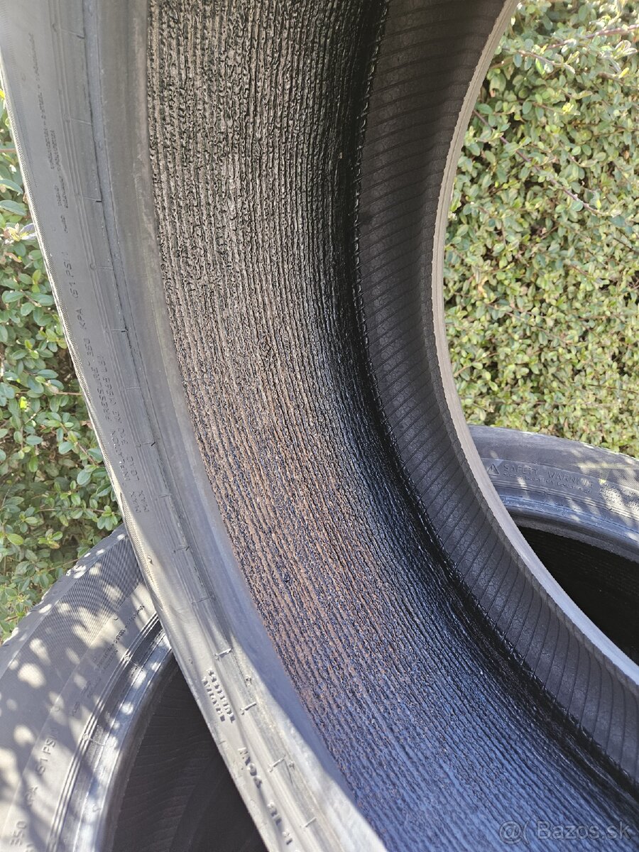 👉 “Continental 245/45 R18 4–5mm DOT2022 4ks” - 2