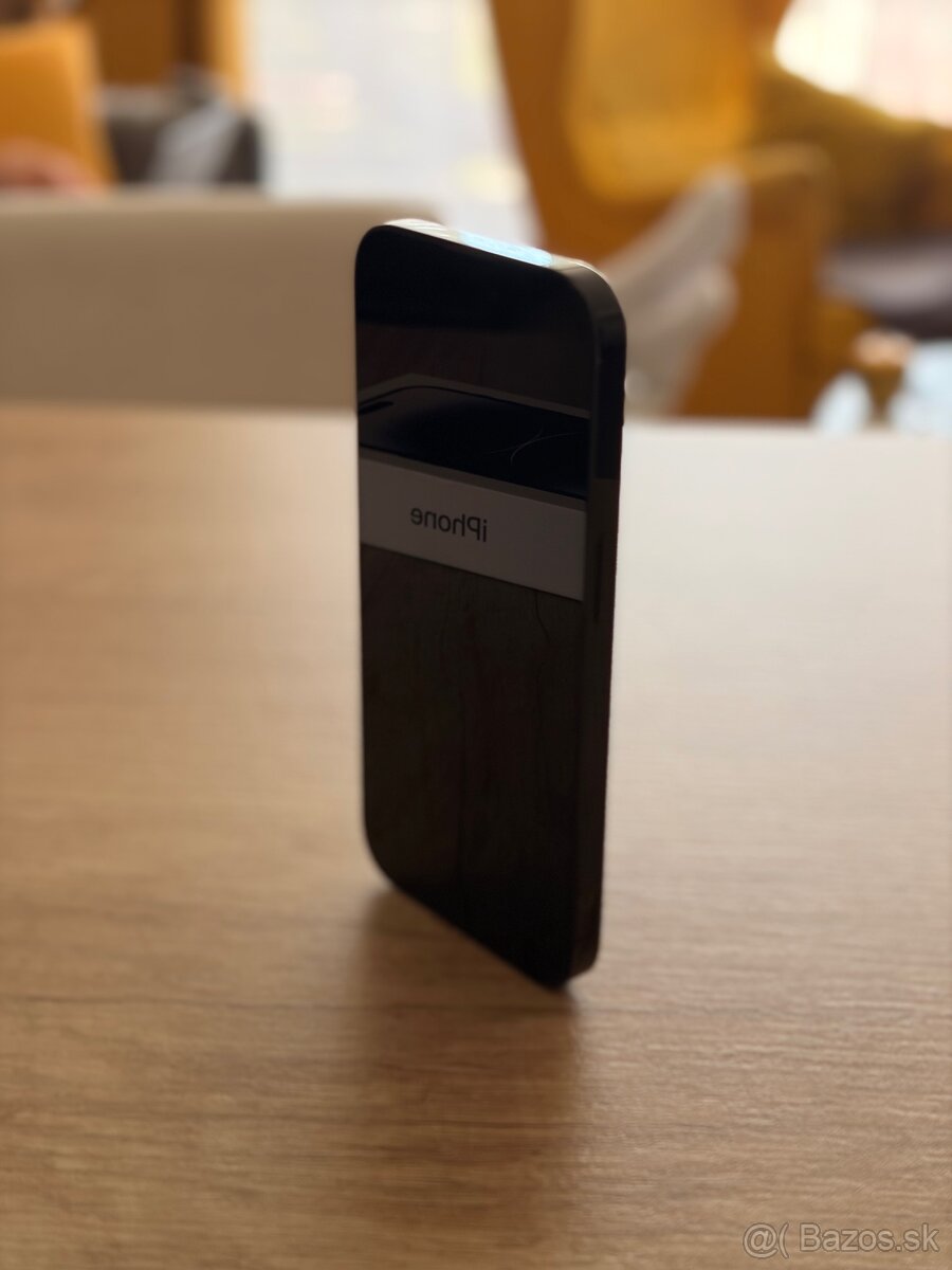 Apple iPhone 12 Pro - 2