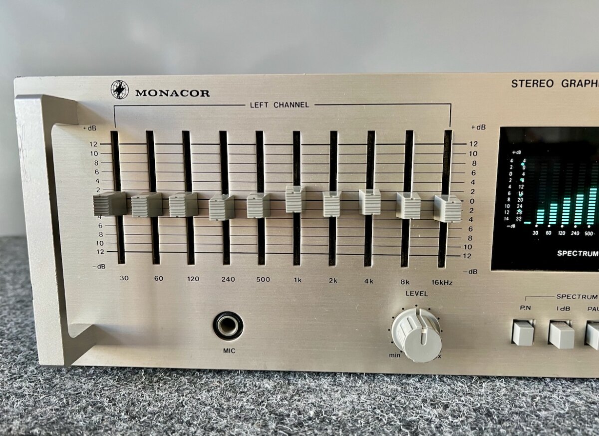 Predám grafický ekvalizér Monacor GE-909 - 2