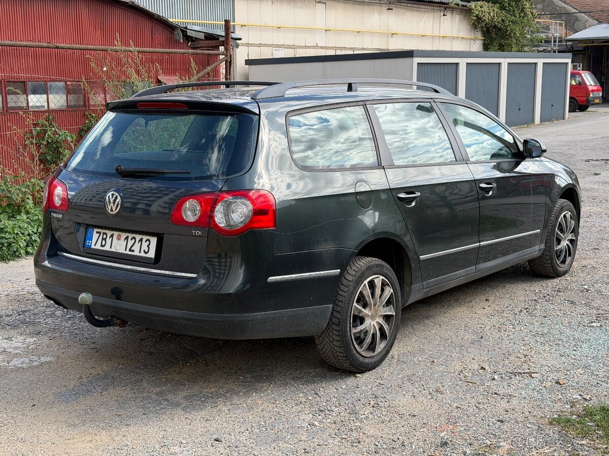 VW Passat 1.9 TDI kombi - 2