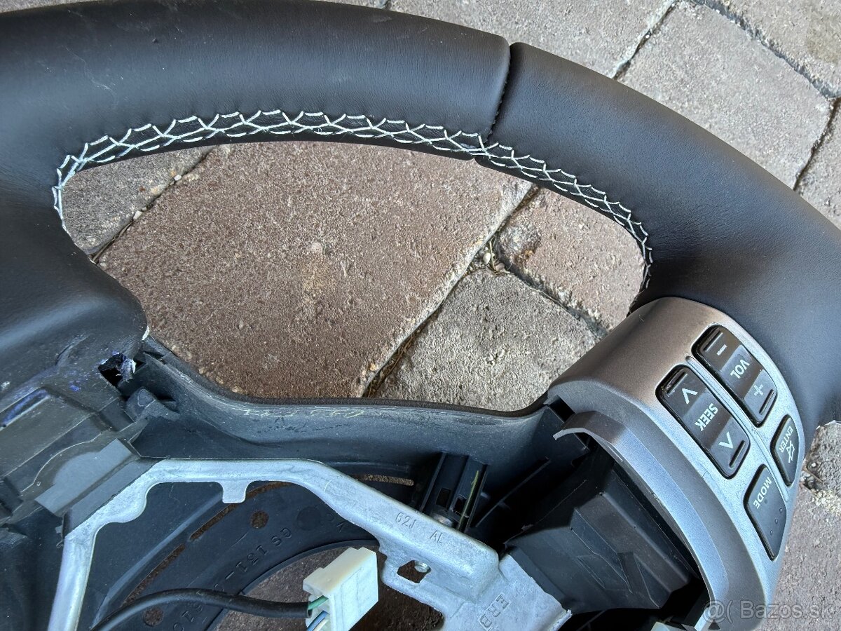 Volant Suzuki sx4 - 2