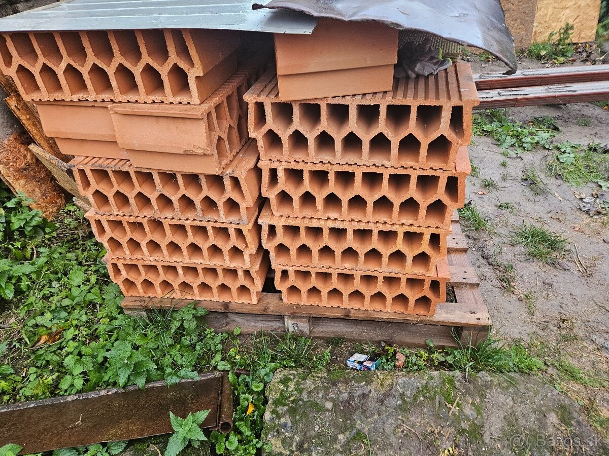 stropná vložka - 2