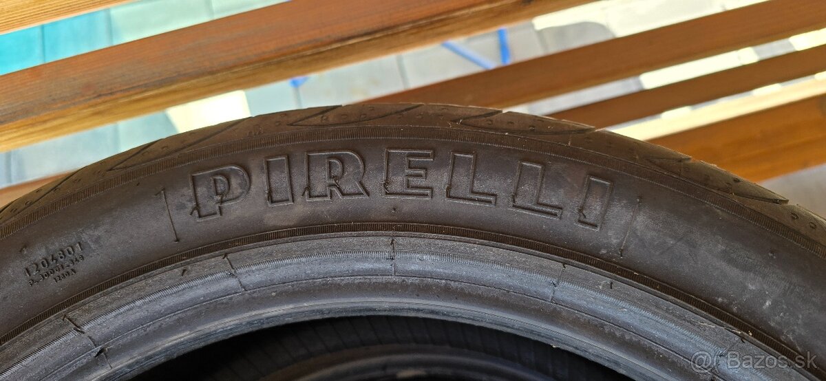 Pneu Pirelli P Zero Nero 235/45/R18 - 2