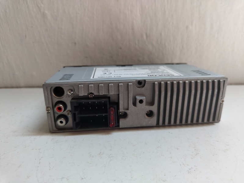 autorádio usb sencor sct 3017mr 20€ - 2