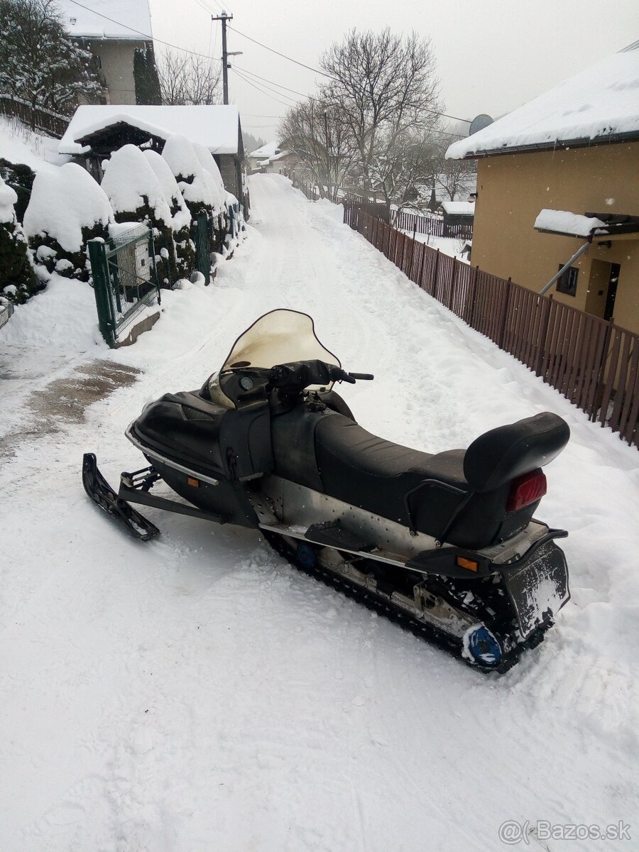 Snežný skúter Bombardier LINX 400 - 2