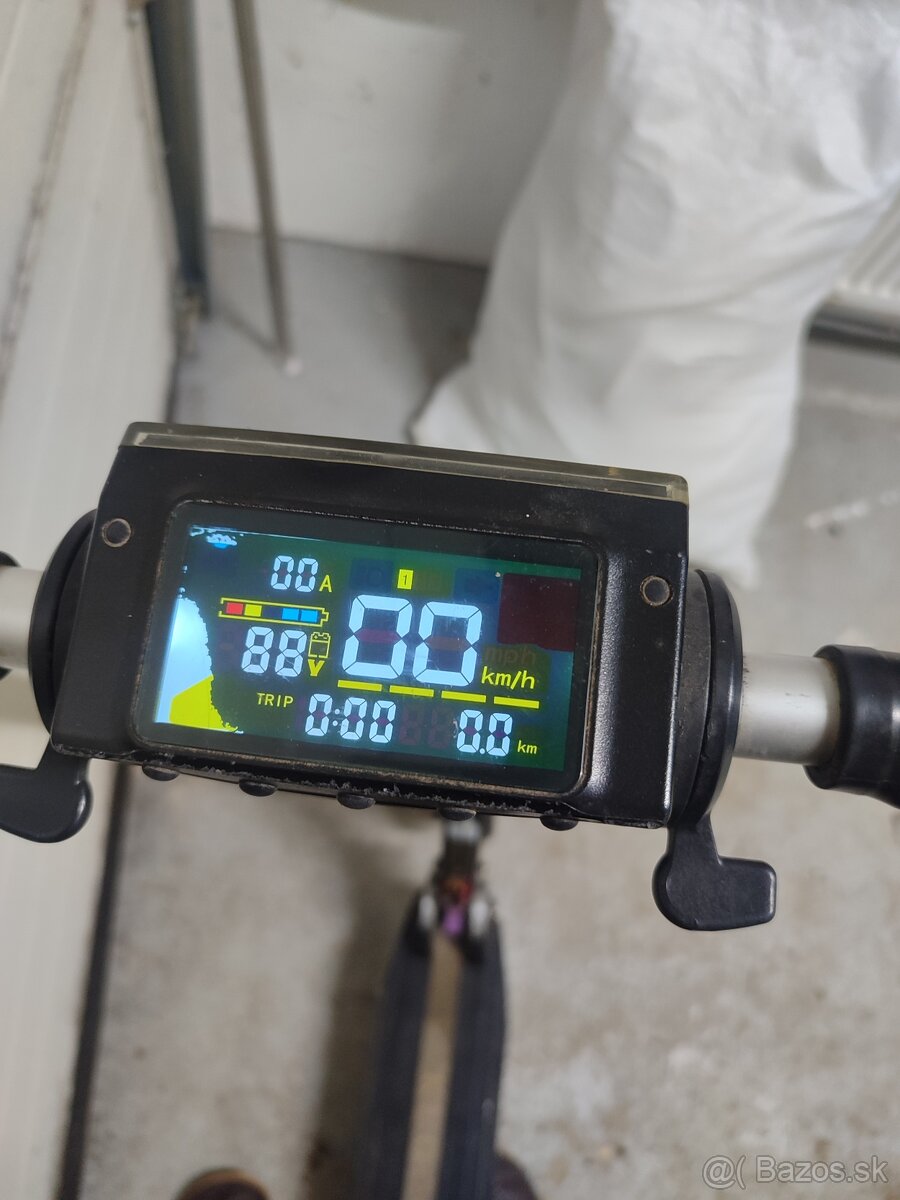 Elektrická kolobežka kugoo - 2