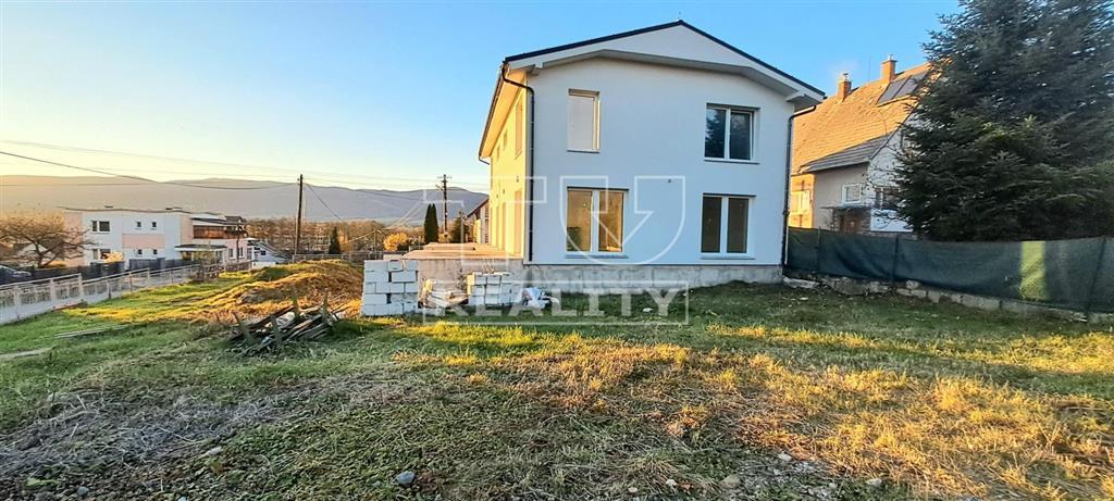 Novostavba rodinného domu pod lesom s možnosťou... - 2