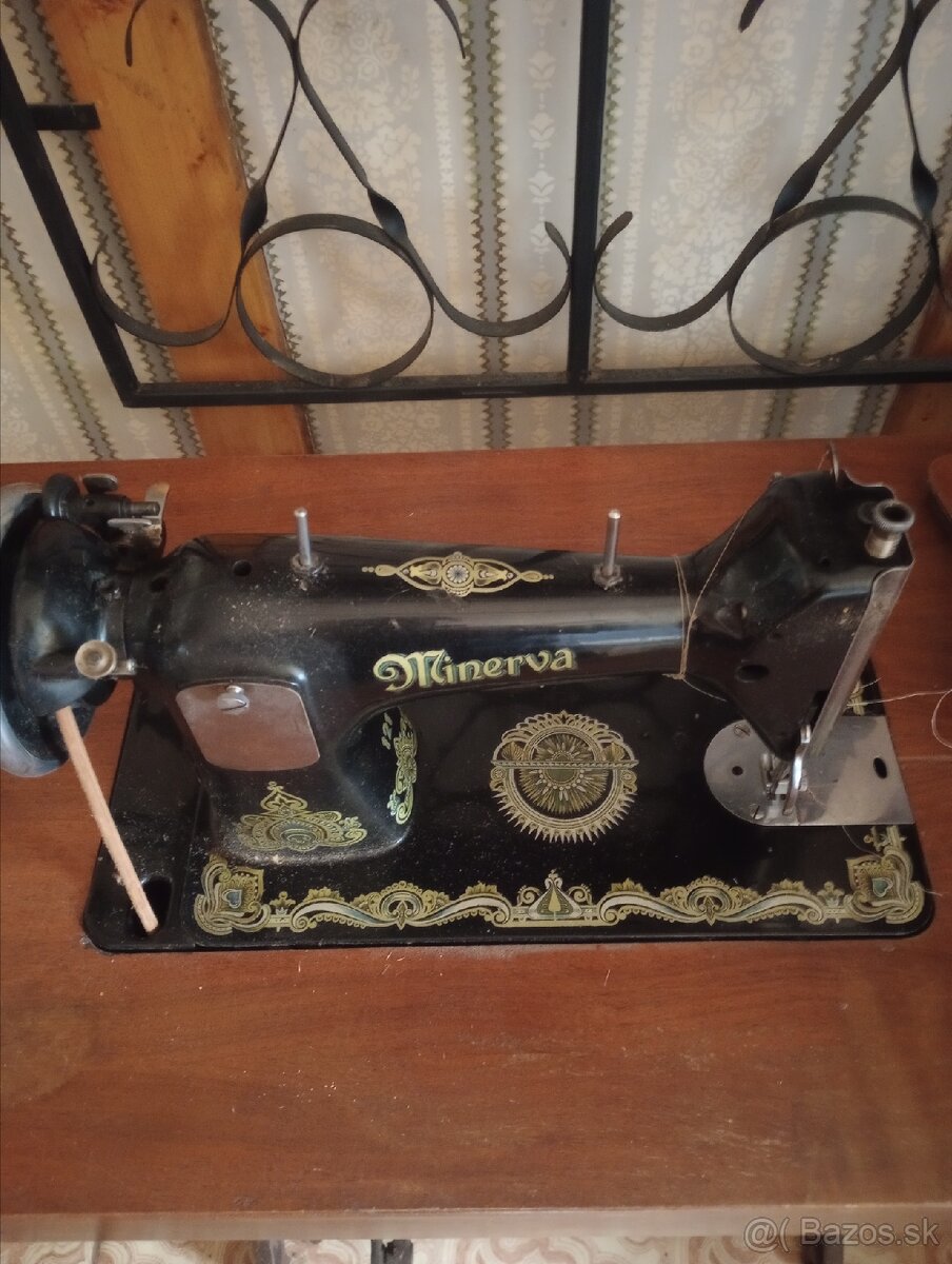 Predám šijací stroj minerva - 2