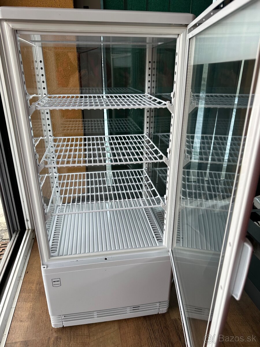 Chladiaca vitrína - 2