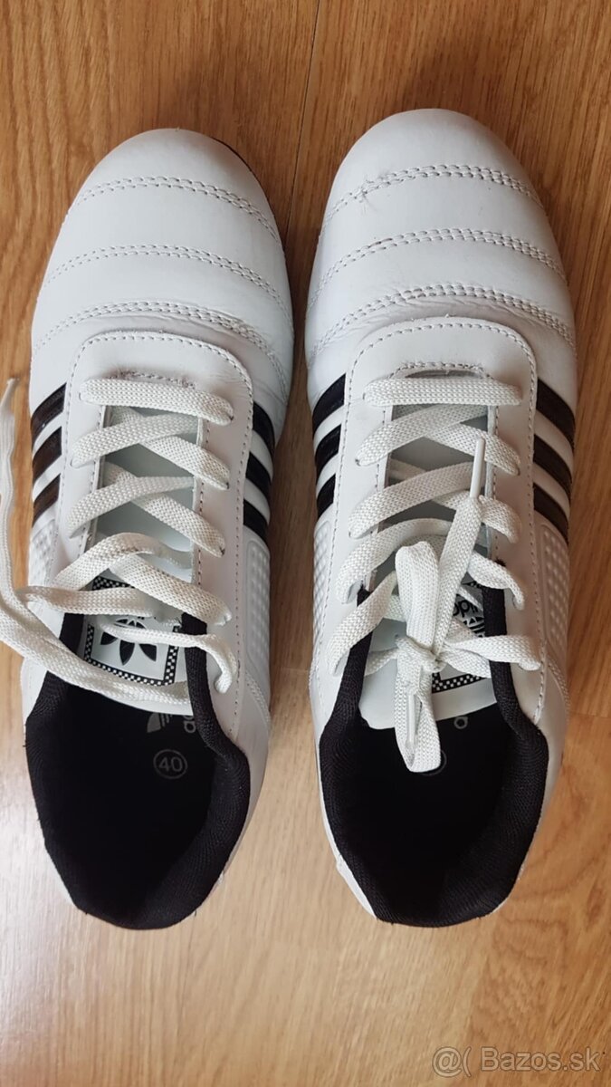 Botasky Adidas v. 40 - 2